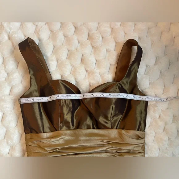 RARE Vintage (90s/00s) Formal Gown - Picture 5 of 9